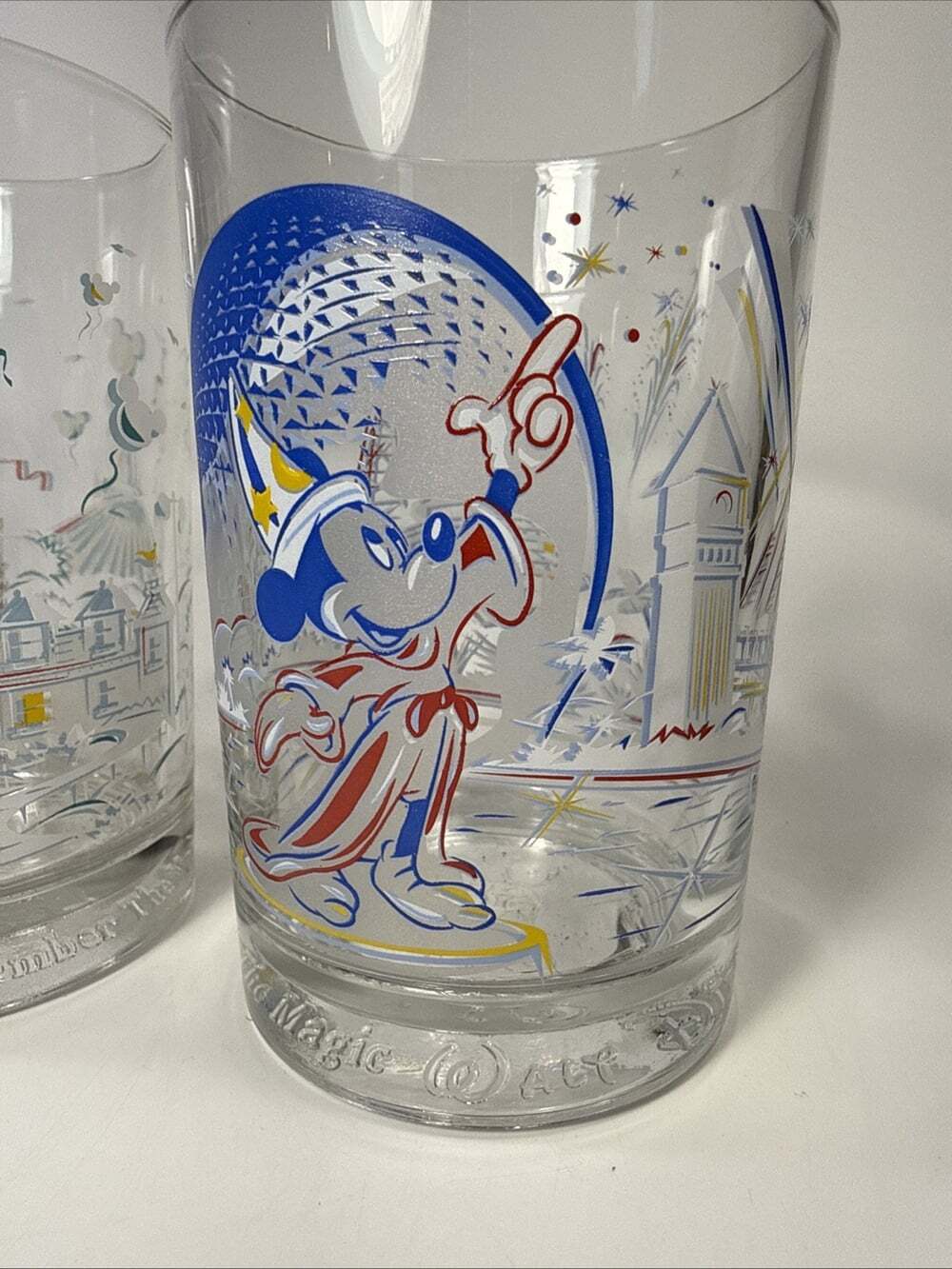 Set of 4 McDonalds Walt Disney World Remember The Magic 25th Anniversary Glasses - Picture 5 of 7